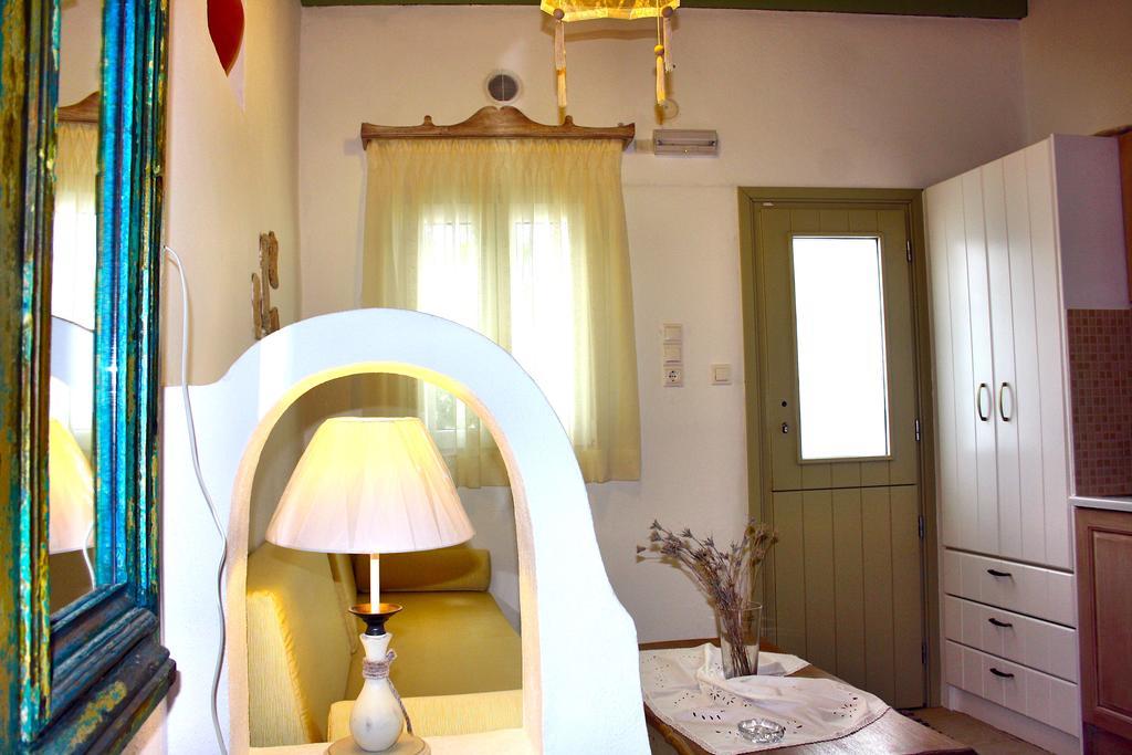 Mariakis Luxury Studios Astypalaia Ngoại thất bức ảnh