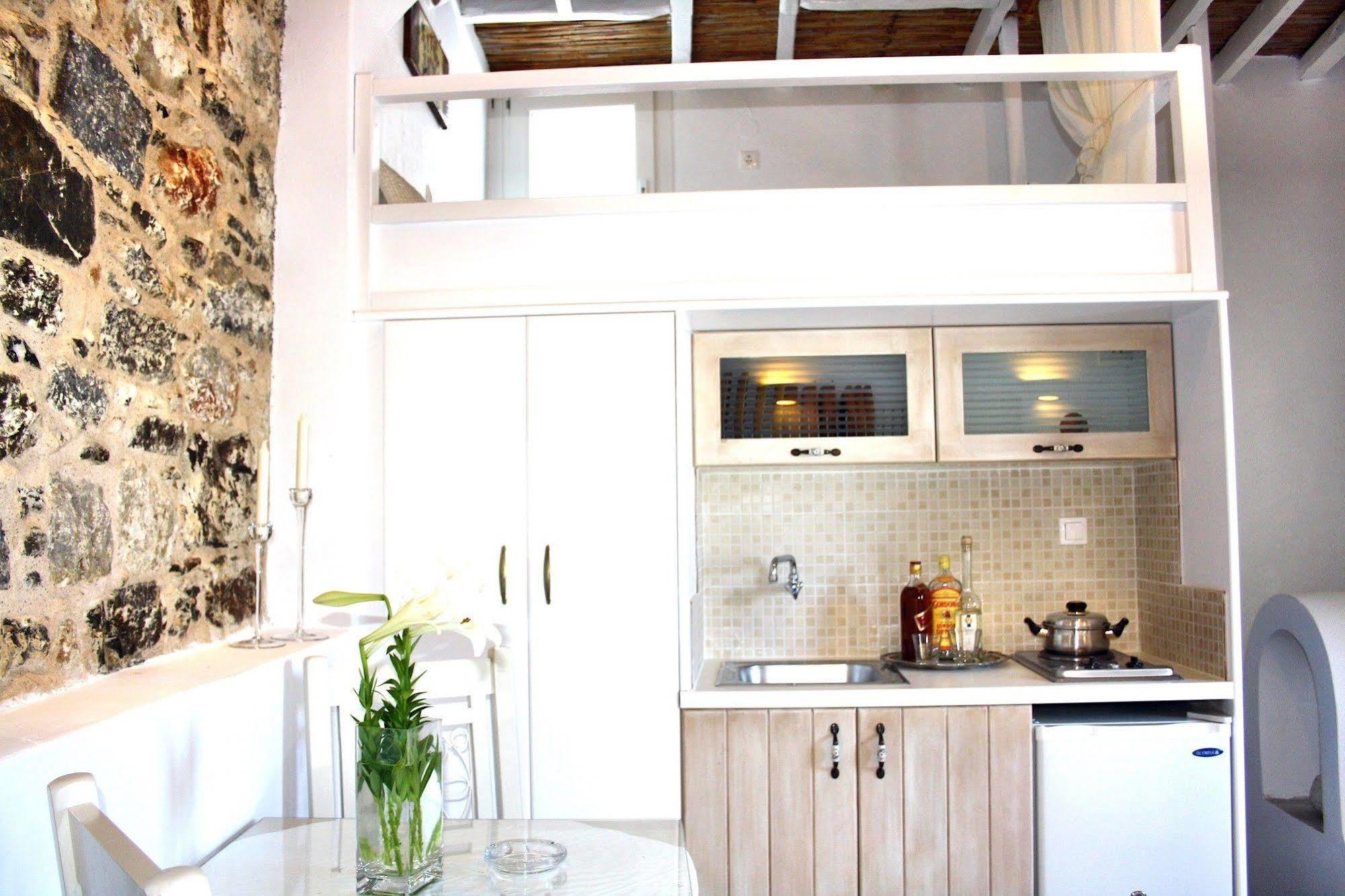 Mariakis Luxury Studios Astypalaia Ngoại thất bức ảnh
